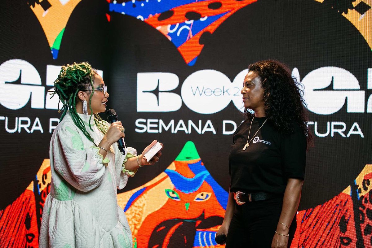BoogieNaipe's tweet photo. Encerramos o terceiro dia da #BoogieWeek, Semana da Cultura Preta! A noite foi repleta de nomes incríveis da arte, música e cinema. Nossa celebração segue abordando e permitindo diálogos plurais da nossa cultura e existência. https://t.co/WuYPq8lN51