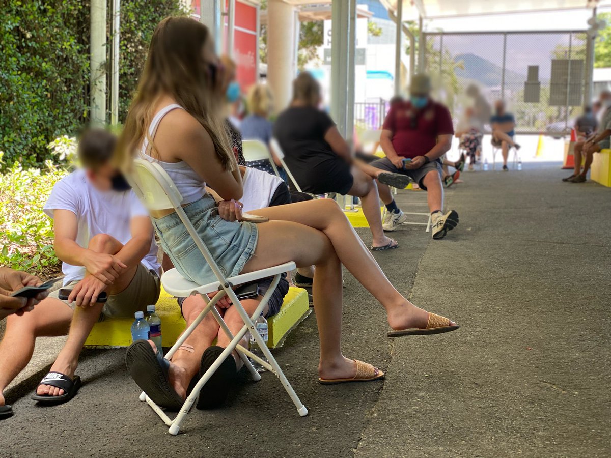 AaronLucasMedia's tweet photo. . @qldhealth staff at Cairns Hospital Fever Clinic overwhelmed by tourists who have flown from Adelaide, Brisbane &amp; Gold Coast after local #COVID19 outbreaks. Testing waiting times up to four hours with no relief staff available. @7NewsBrisbane @9NewsQueensland https://t.co/ZvJo5Slzfc