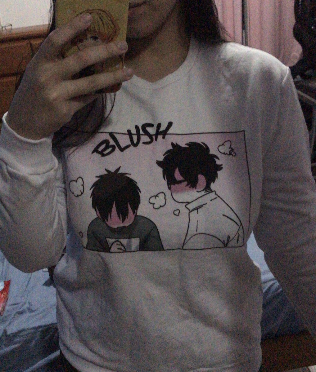 aninhatt_'s tweet photo. NÃO GENTE, E ESSE MOLETOM PERFEITO Q GANHEI DO MEU MOZAO???? #sign #signbl #yaoi https://t.co/2nGIHHqO6Q