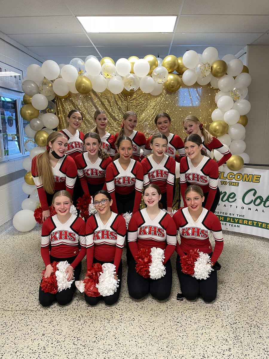 What a great day at Lindbergh Competition! 

JV danced with a lot of energy and received a score of “excellent” for their Mix routine. 

Varsity performed their Hiphop routine flawlessly for a 3rd place finish. 

Great job everyone! We are so proud to represent Kirkwood!