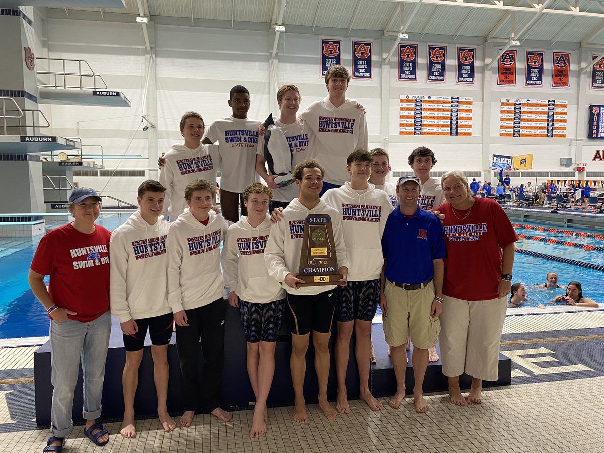 AHSAAnow's tweet photo. Congratulations to our State Swimming and Diving Team Champions! 

@RaiderVSwim @RAIDERSonGarth @HHSPanthers https://t.co/8lQQ5FcPqJ