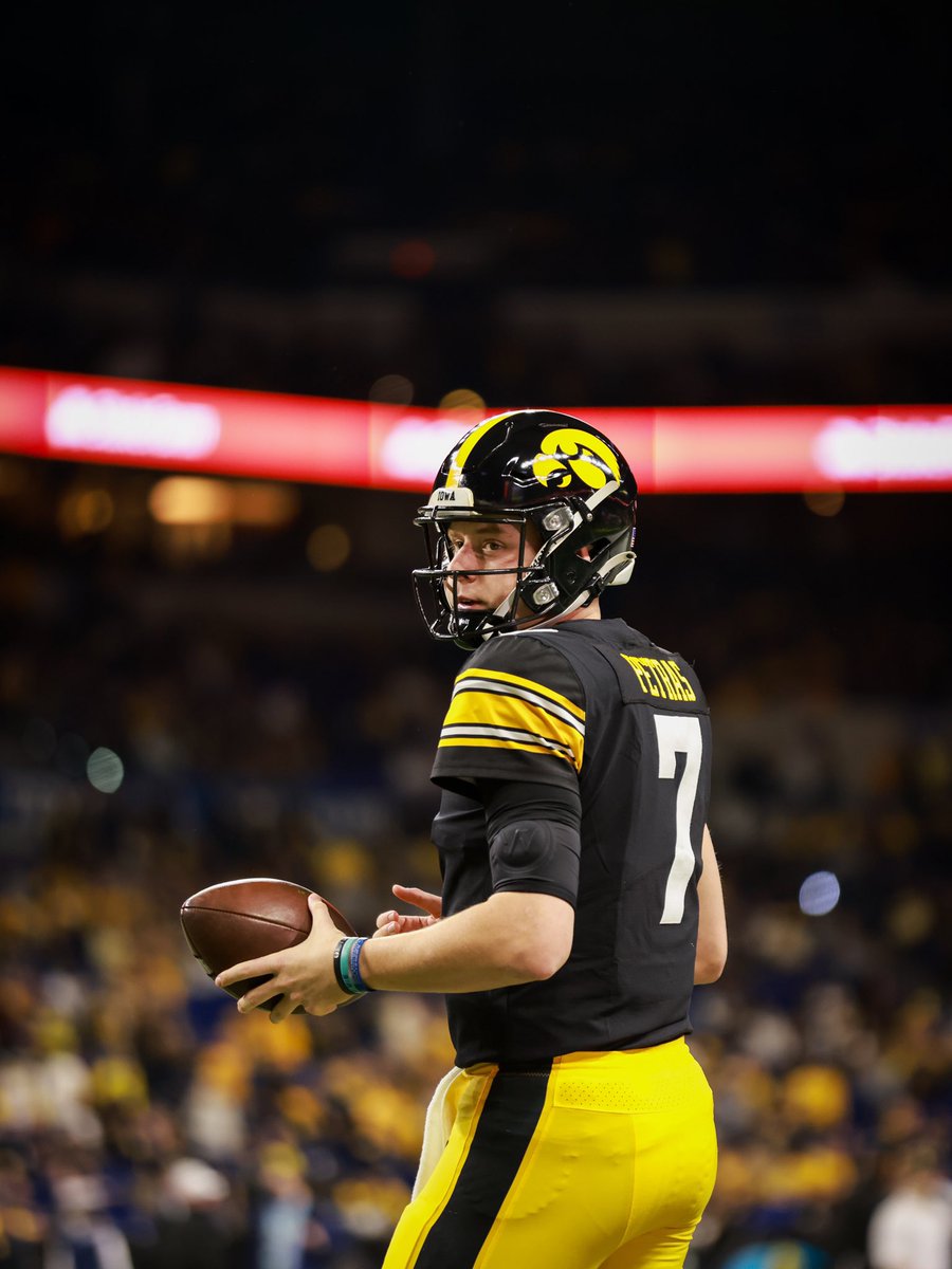 IowaOnBTN's tweet image. Championship Focus. #B1GFCG