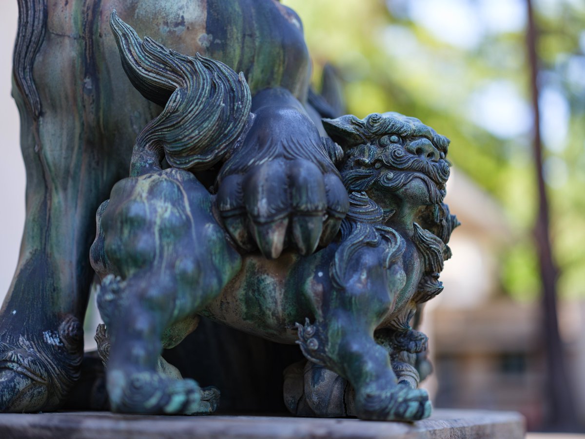 庭園のみ公開（～1/14まで）】 洋館に狛犬。この組み合わせを不思議に