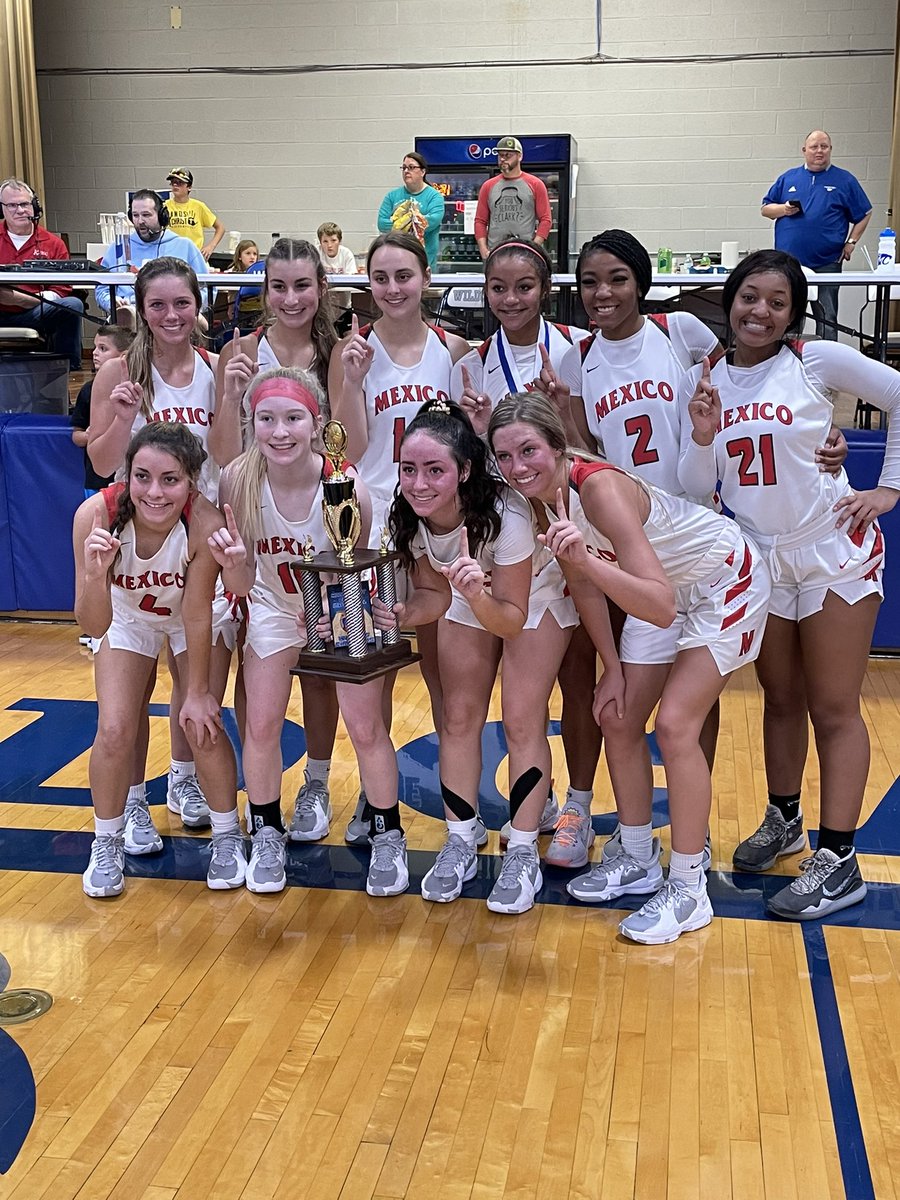 Lady Bulldogs tweet media