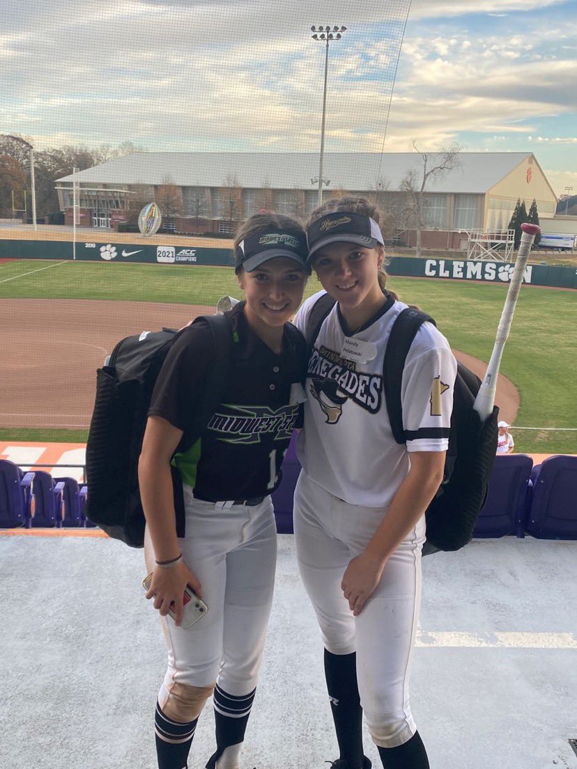 Loved getting the chance to visit Clemson University and attend <a href="/clemsonsoftball/">Clemson Softball 🥎</a> camp today! Thank you <a href="/rittmanjohn/">John Rittman</a> , <a href="/cbreault12/">Courtney Breault</a> , and <a href="/ClemsonCoachKJ/">Kyle Jamieson</a> for a great camp!!