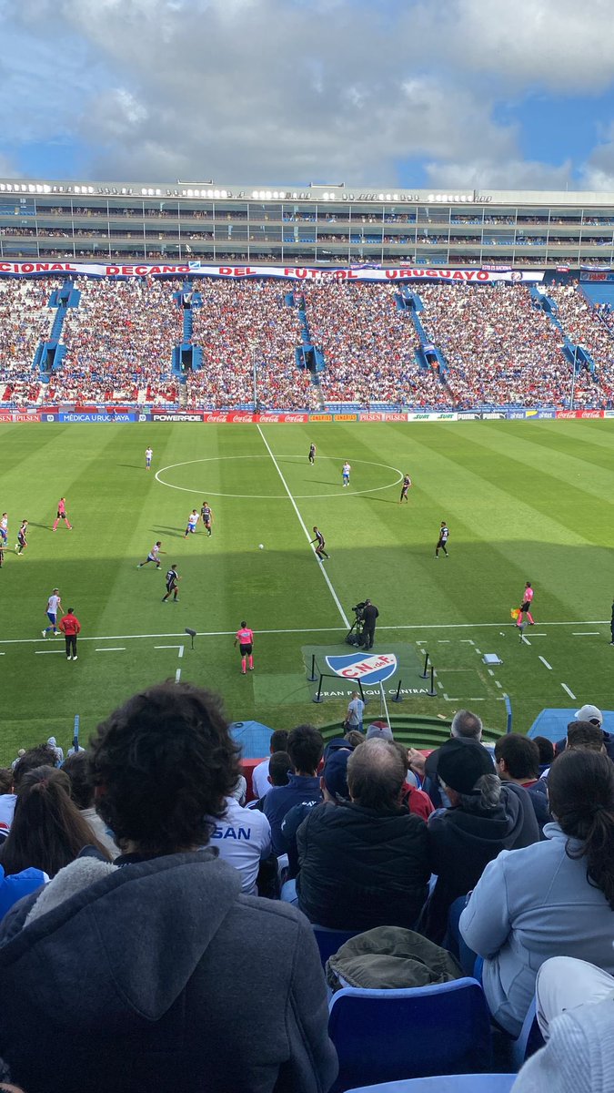 SIEMPRE VAMOS A ESTAR 

Por algo sos el club más grande del Uruguay 🔵⚪️🔴