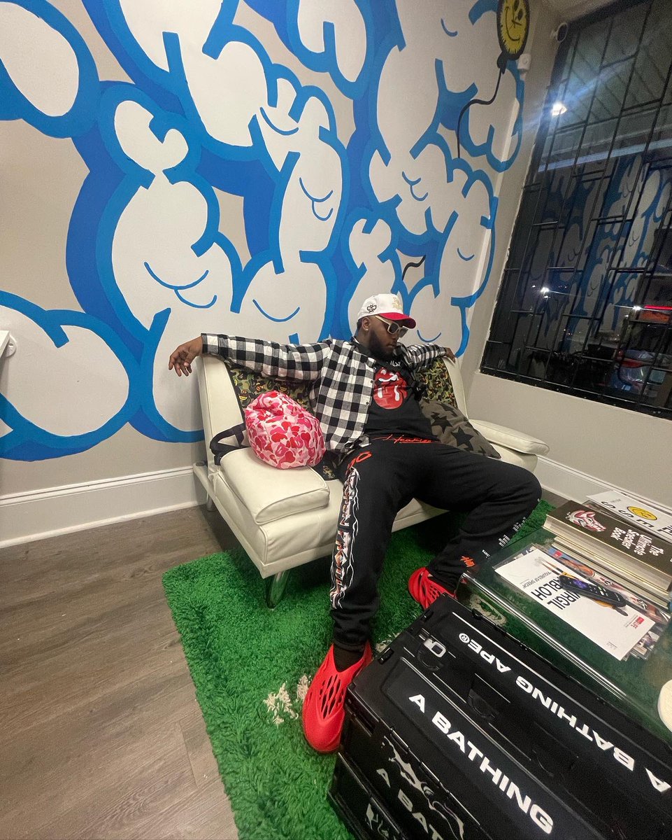 neverstoprollin's tweet image. It’s a Rolling World ❤️‍🔥

@rrollingworld T shirts ready for Pre-Orders❤️