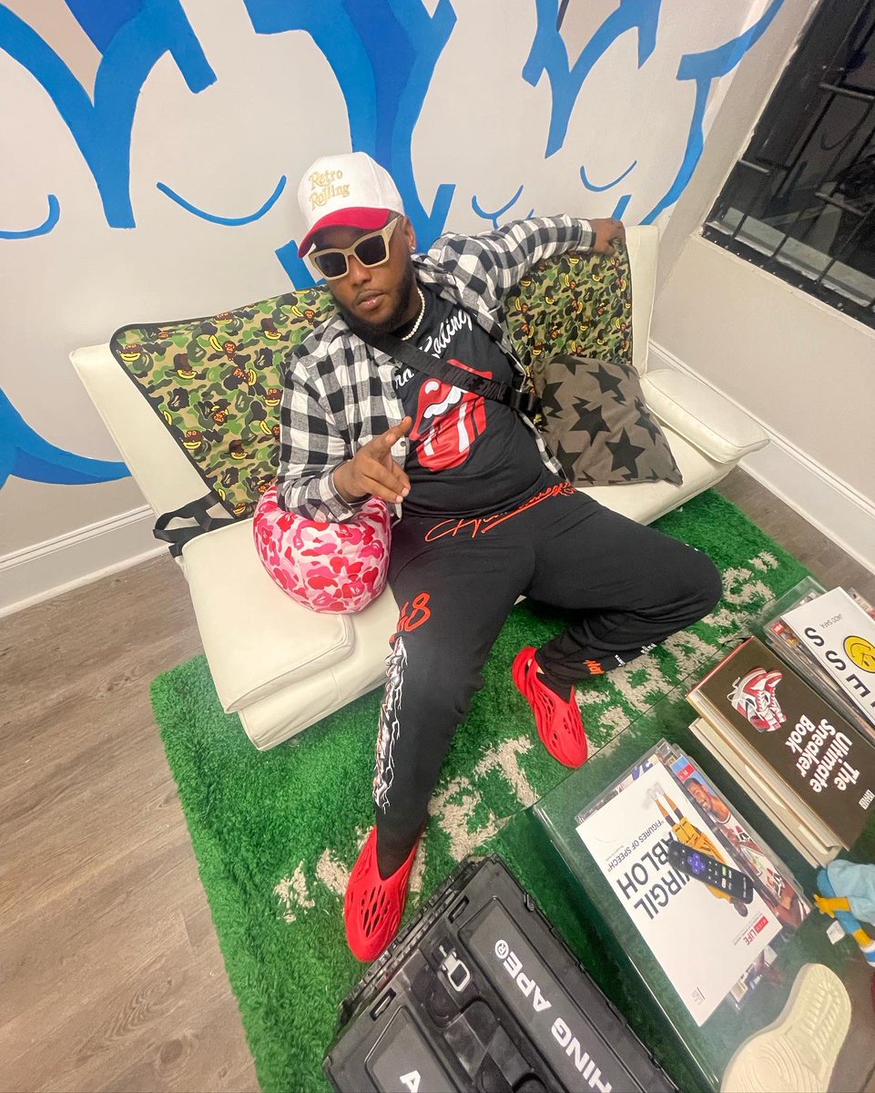 neverstoprollin's tweet image. It’s a Rolling World ❤️‍🔥

@rrollingworld T shirts ready for Pre-Orders❤️