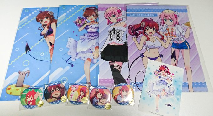 シャミ子バースデーくじの景品が届きました!
みんなかわいい～!等身大タペやばい…😇 