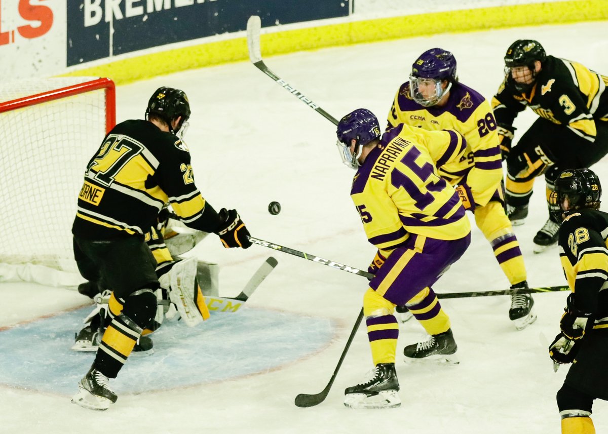 Can the Mavericks hold on for 20 more minutes to earn the sweep? Stay tuned to find out