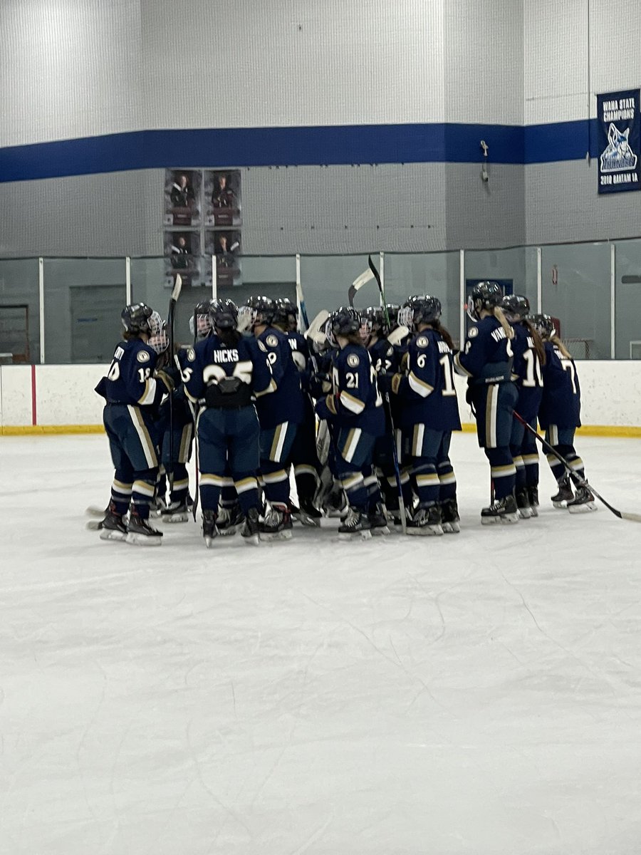 Thunder win 4-1 &amp; sweep the weekend! 🧹 🧹

3rd period ENG by #10