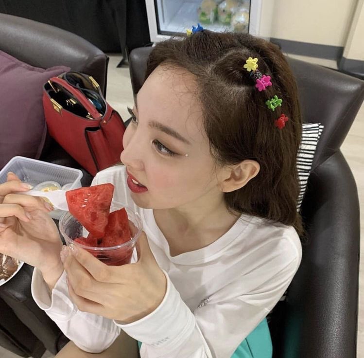 yeowo file (@yeowofile) on Twitter photo 