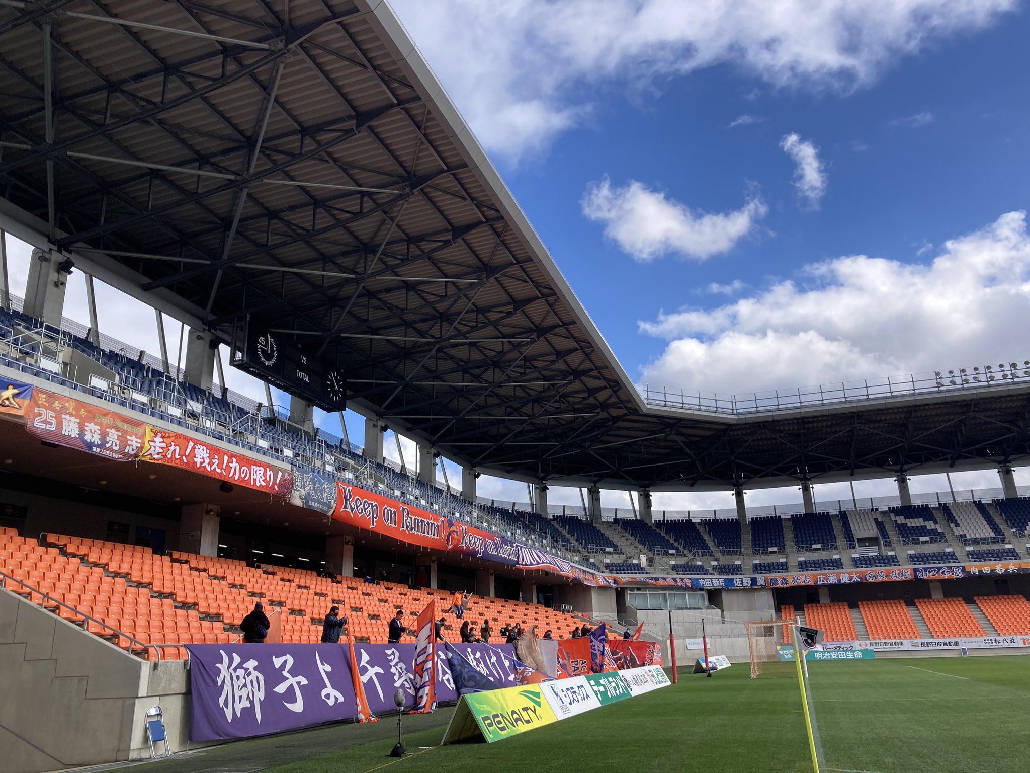 Ac長野パルセイロ 明治安田生命j3リーグ 最終節 Fc今治 戦 14 00kickoff 今シーズン最後の90分間を共に最高の舞台にする為に スタジアム内外 着々と準備が進んでいます 試合情報 T Co X0gveo1416 本日も皆様のご来場をお待ちして