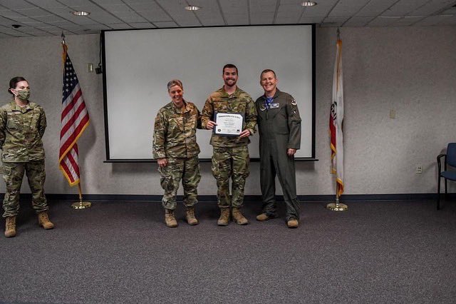 144thFW's tweet photo. Here are some of the newest #CCAF grads at the #144thFW! Congrats on your hard-earned degree!
Check out more here: https://t.co/Cyg34eXwIT
#education #drillweekend #goguard #jointhe144th https://t.co/qacbKCxGcK