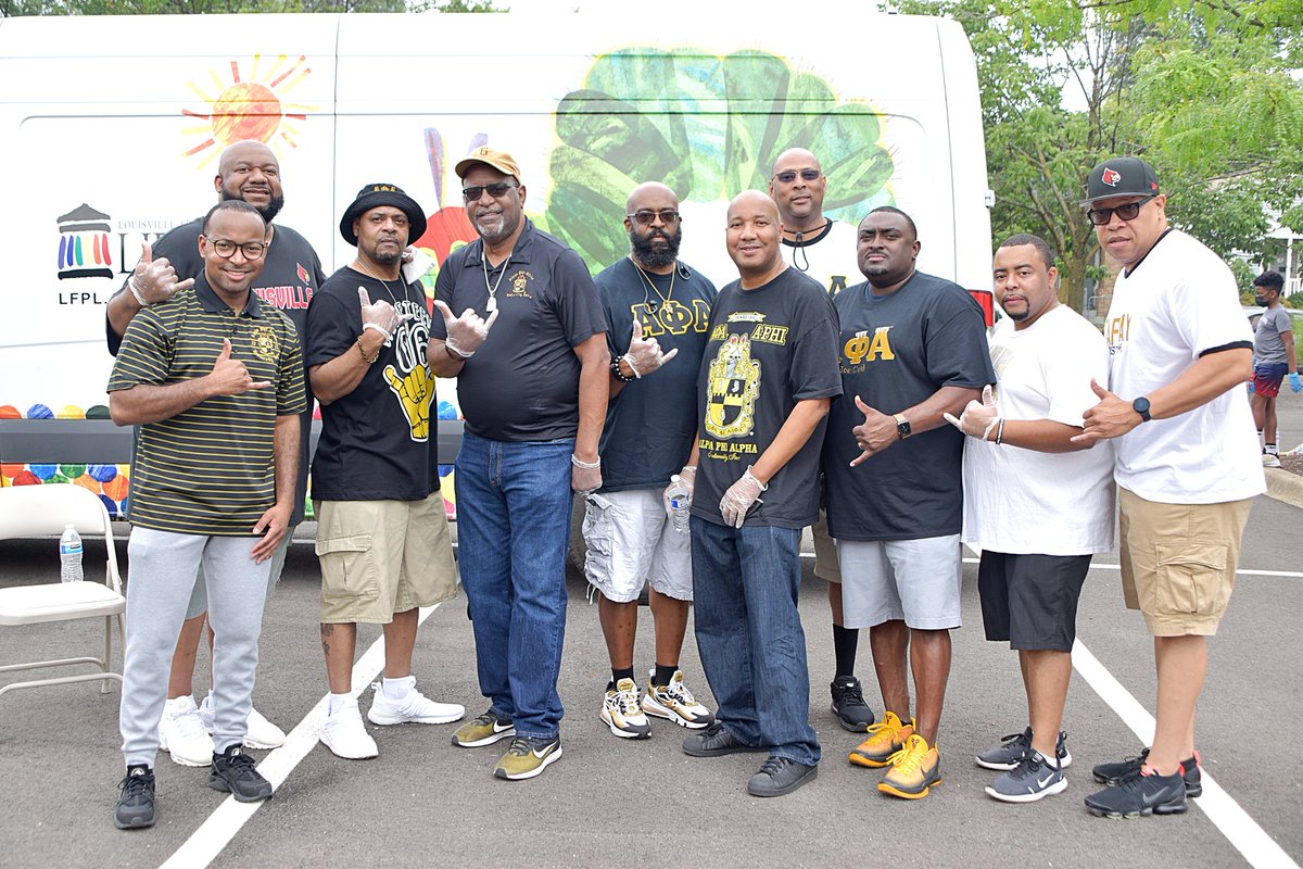Happy Founder's Day to the Mighty Men of Alpha Phi Alpha Fraternity, Inc. We Appreciate your community service. 💛🖤💛🖤 pic.x.com/Mh3t5ecnY0