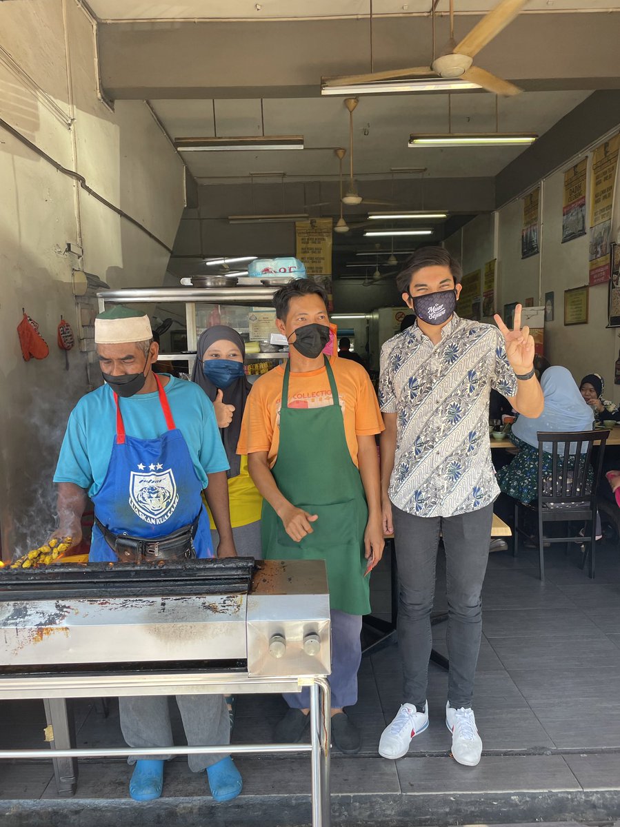 One of the best satay in Muar, Satay Renney! ❤️