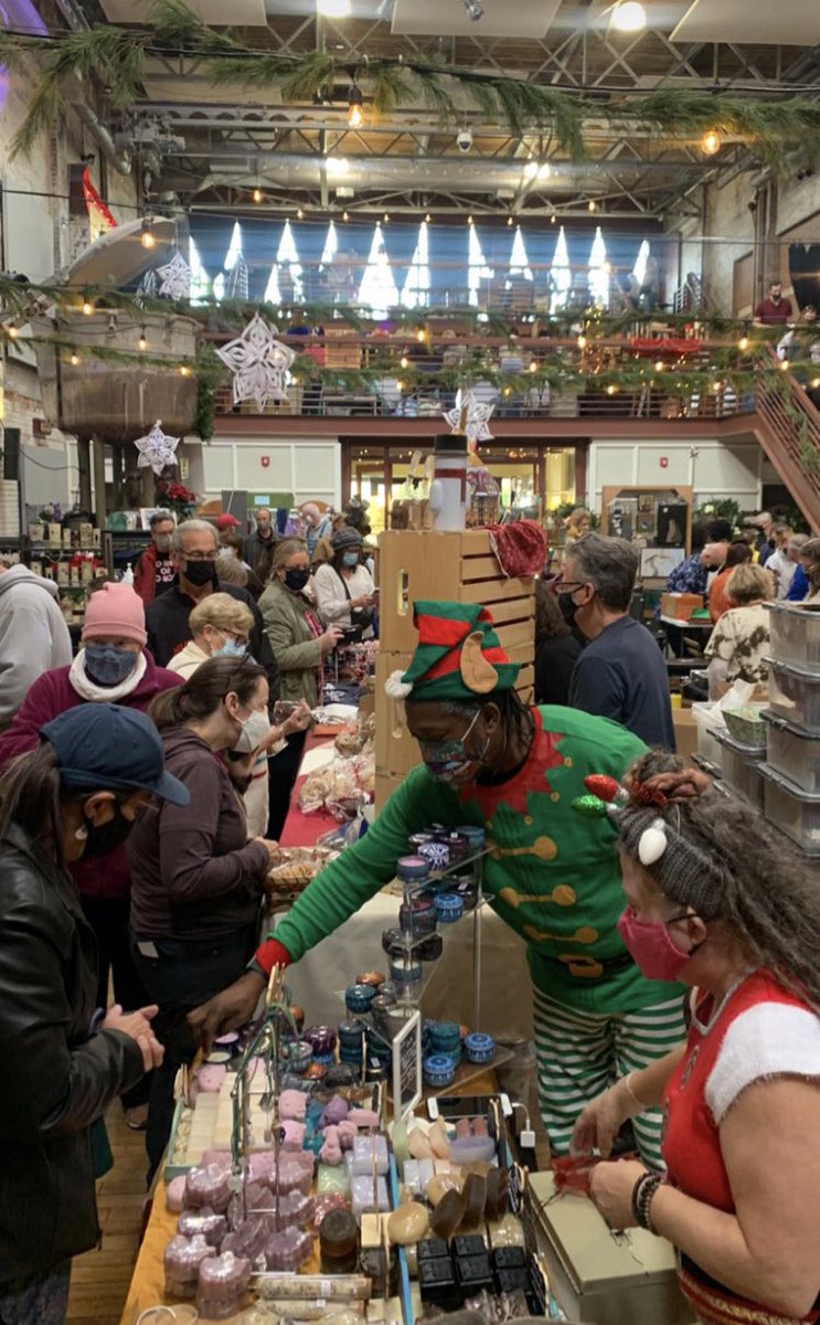 HRBallroom's tweet image. #Saxapahaw #HolidayMarket ! Sunday 9-5❤️‼️