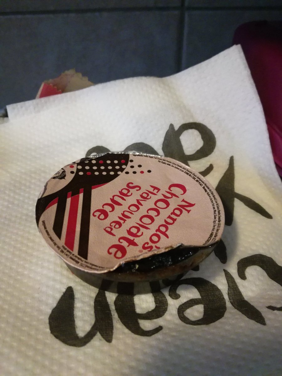 ThabangAphane's tweet photo. @NandosSA I was really looking forward to trying out the prego meal recommended by my wife. My experience at Jabulani mall however has taken me off it. Shameful appearance, 35 minutes to prepare, what's worse, the fillet was uncooked and I had to put it in the oven longer. hai🙈 https://t.co/e2IjxDjAaS