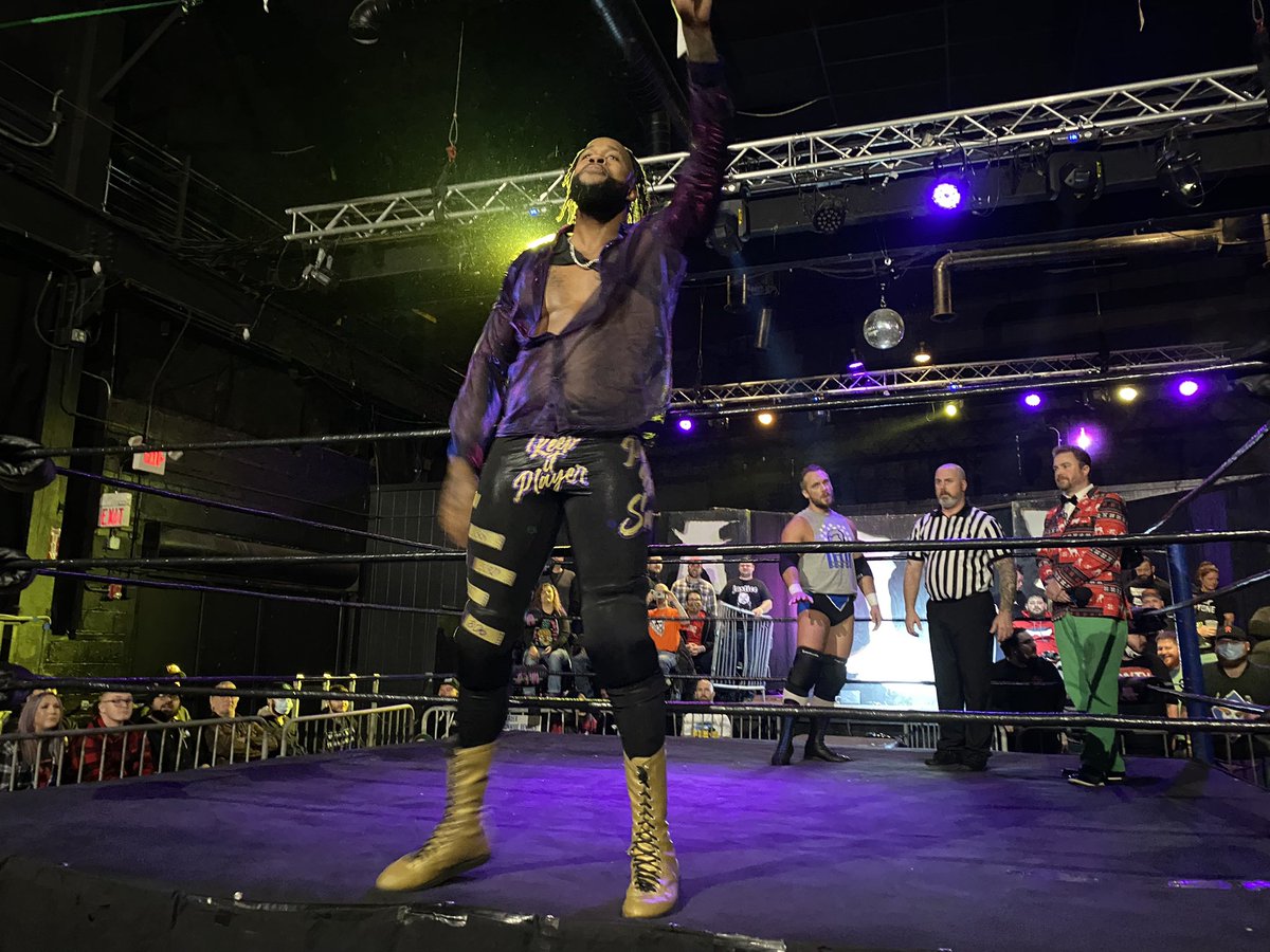 mrs25159's tweet photo. @PrettyBoySm00th @aiwrestling #PBsmooth #AIW #AIWHits https://t.co/XN5FN56o8m