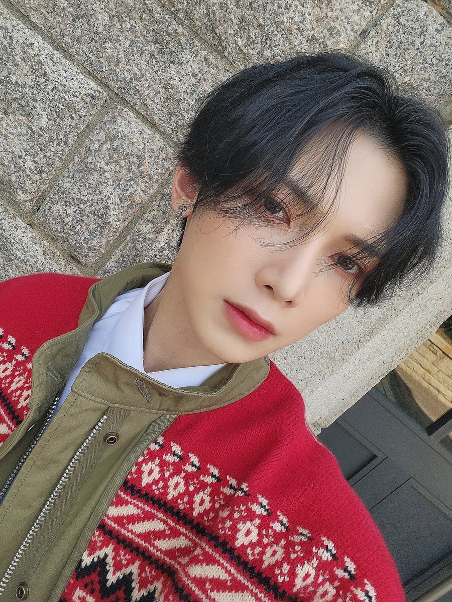 atztrap's tweet photo. FACE CARD https://t.co/ahSkyLlncV