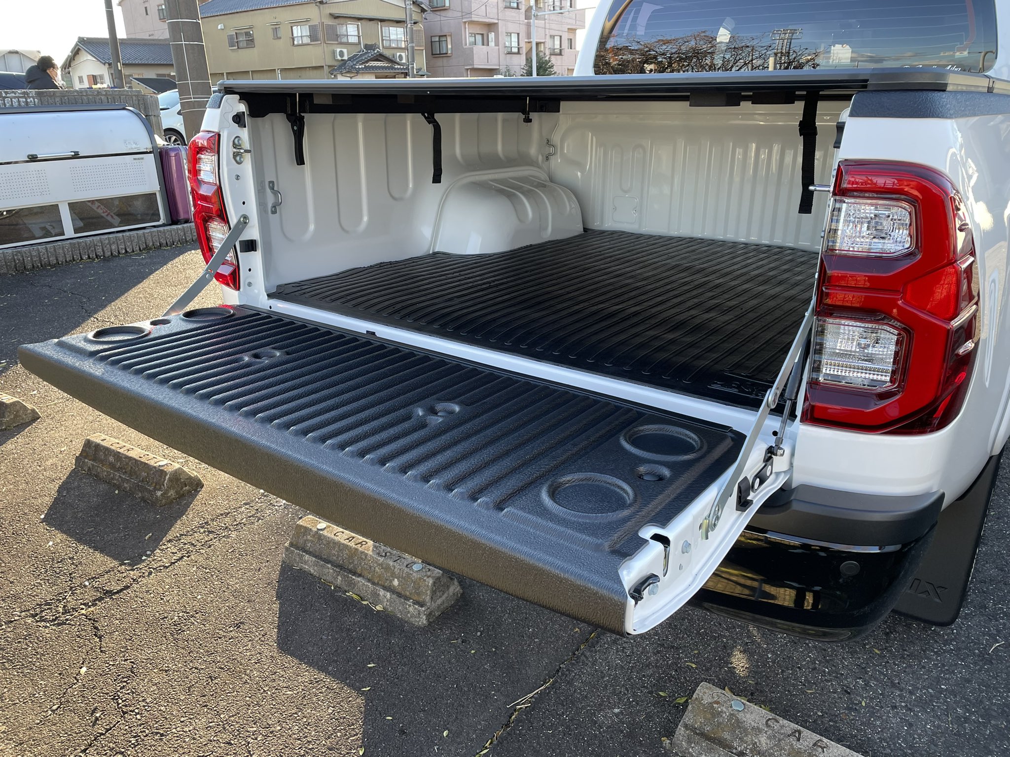 ハイラックス テールゲートシート 新品 www.tefuk.org
