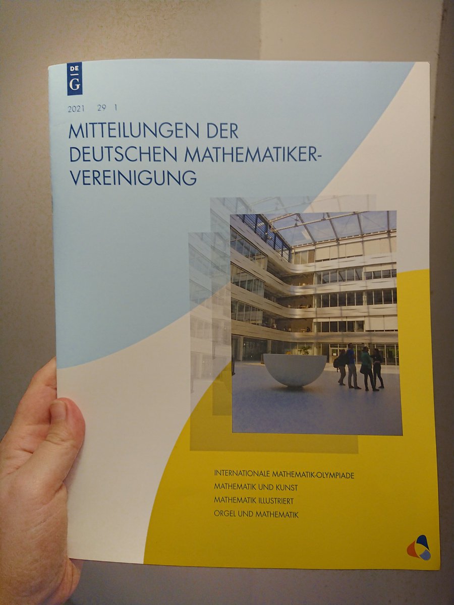 SanguinikDE's tweet photo. Hab heut Überraschungspost von der lieben @mathegudrun aus dem Briefkasten gefischt. 🥰 Vielen Dank, freue mich schon aufs Lesen und besonders über die tollen #mathyear Bilder von @Coni777! 💚 https://t.co/6aNJYSEzAJ