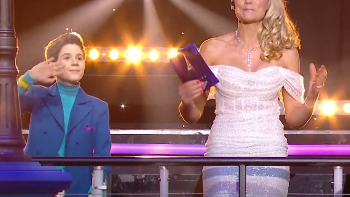 euromovidas's tweet photo. "¿Que no me entrevistáis? Pues me cuelo"

#EurovisionJuniorRTVE #JuniorEurovision https://t.co/KV0ZhCkrlg