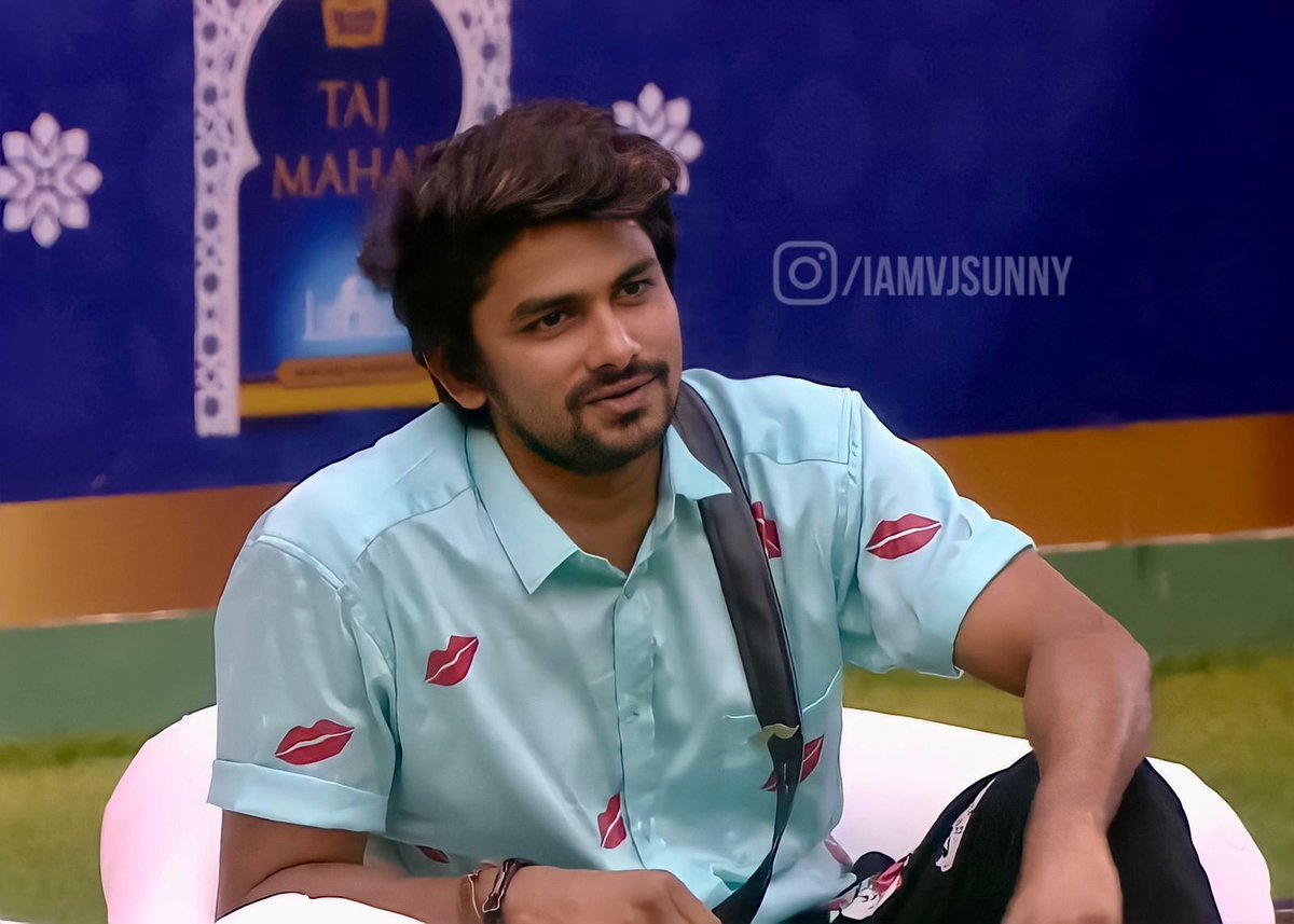 Always_Swaroop1's tweet photo. Started Jorney as VJ , TV Journalist  Anchor in Star Maa Music  Events &amp; Lead actor in Serials 

BIGGBOSS  MADE  HIM HERO 

 "Congratulations Winner of BB 5 " @vjsunnyofficial 

What a Journey man truly inspiring  💕

 #VJSunnyHistoricBB5Win #BiggBossTelugu5  #BBTeluguGrandFinale https://t.co/CjA0yJU28q