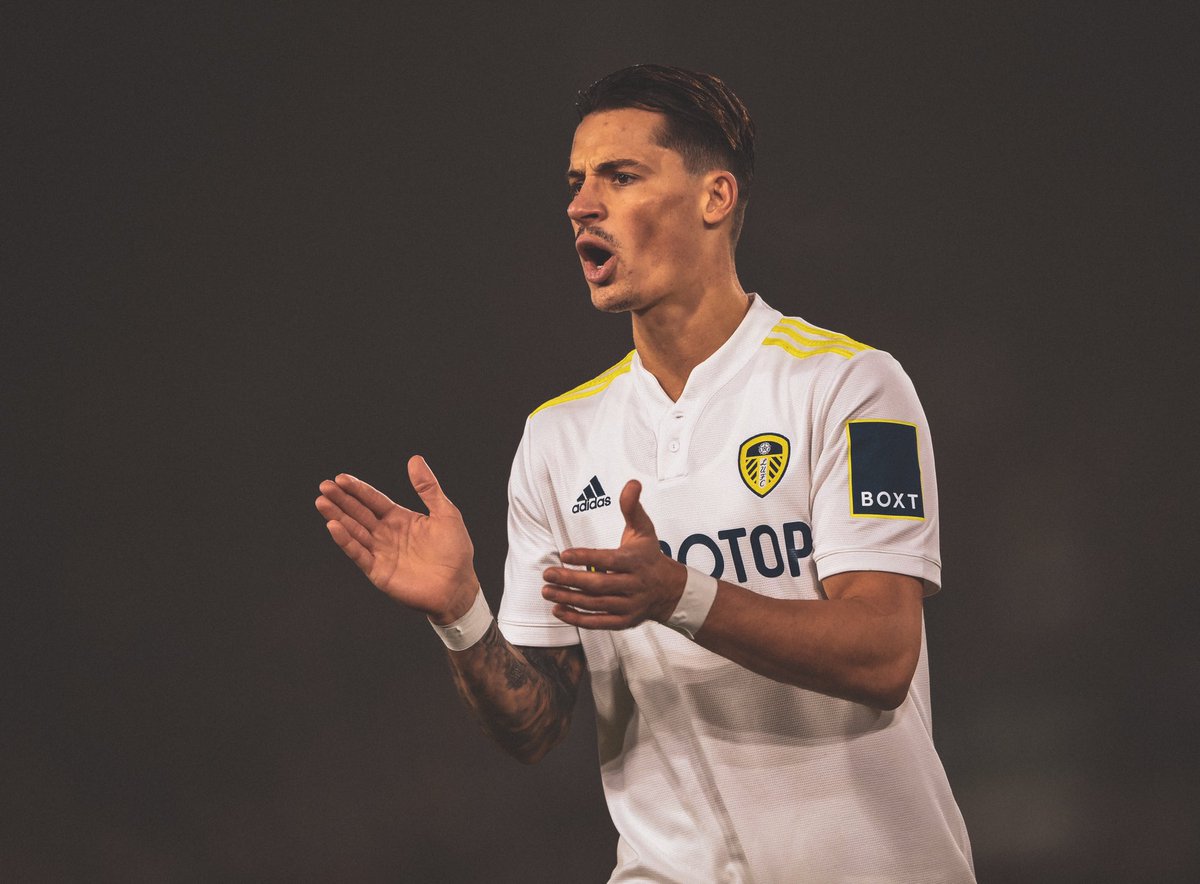RobinKoch25's tweet photo. Of course I’m disappointed with the game &amp; result yesterday. But finally I know that special feeling of playing in front of a full Elland Road, in front of our incredibly great fans. Together we can fight for the results Leeds deserves &amp; I’m glad that I can help the lads again. https://t.co/tVOkP9QTsZ