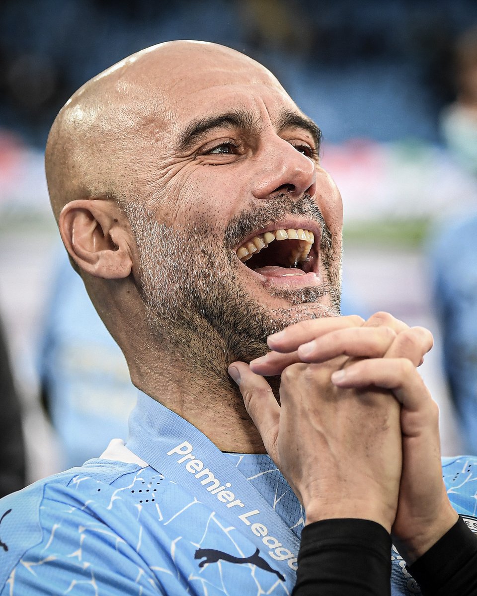 ESPNFC's tweet photo. Most wins in a calendar year (34)
Most goals in a calendar year (106)

This Man City team are rewriting Premier League history 👏 https://t.co/ON0ApNDnWd