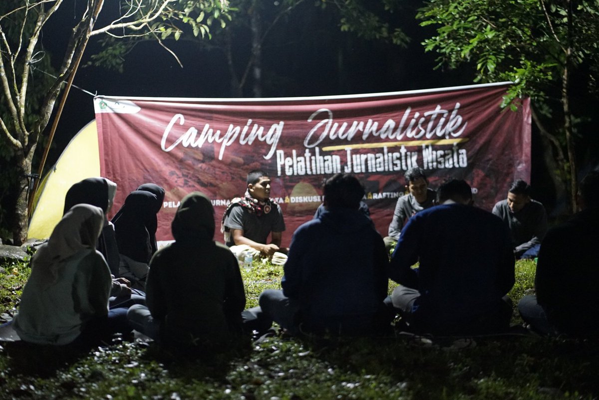 CeritaPidie's tweet photo. Seru... Camping Jurnalistik di Jambo Adventure Camp, Kec. Manee, Pidie, Aceh. Bersama awak media dan mahasiswa didkung Bid. Pemuda Diaparpora Pidie  

@iloveaceh 
@AcehtourismID 
@blangraweu 
@genpipidie 

#CampingJurnalistik
#CampingPemuda 
#ceritapidie https://t.co/0RXdmO3fr0