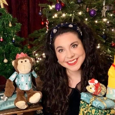 Tomorrow we have 2 shows for our #christmasfestival! 
Join <a href="/tinytstheatre/">tinytstheatre</a> for #craft and potion making at 10am 
Then join <a href="/ilariapasseri/">Ilaria Passeri</a> at 11am for Christmas Tidy Police!
Book now: littlesupernovas.com/festival-ticke… #Christmas #Christmas2021 #fairy #potion #artsandcrafts #craft