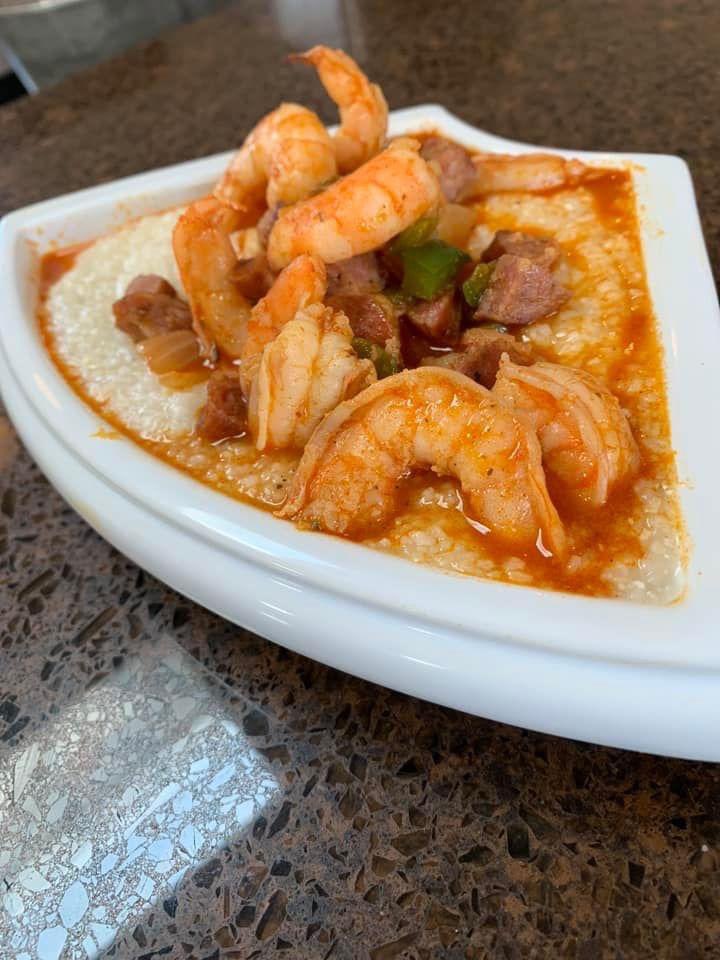 Chef_Romance's tweet photo. #shrimpandgrits #comfortfood #chefromancestyle #getrichordietrying #PRE https://t.co/aoCEeuKyHe