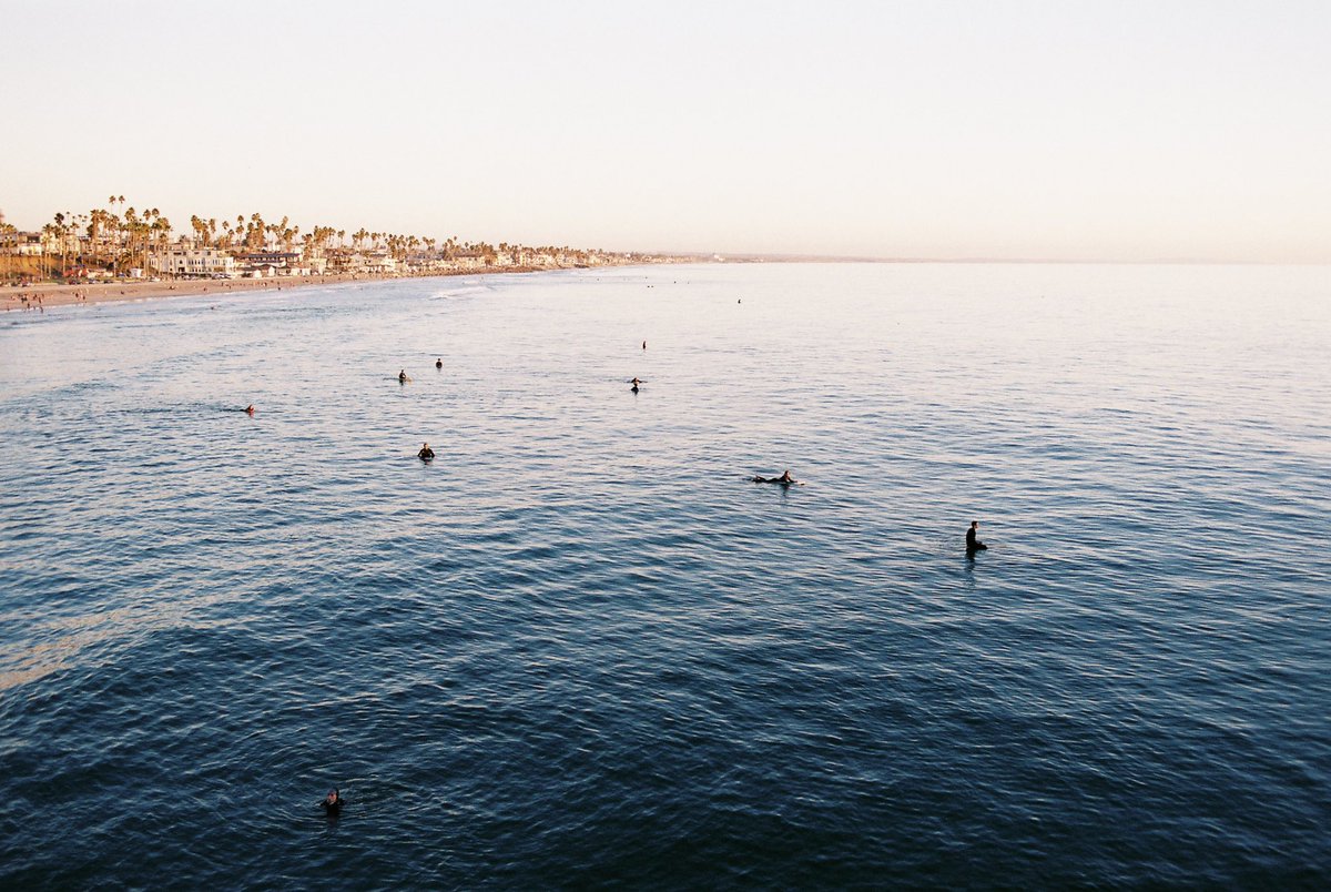 johnkadrian_'s tweet photo. First roll of 35mm film! #pentaxk1000 #fujisuperia400 https://t.co/dG9RWelGKm