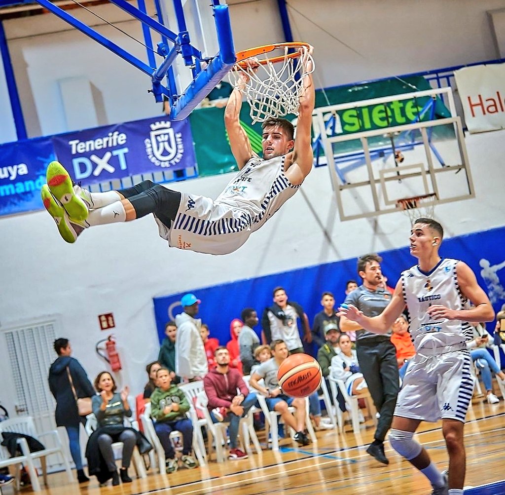 Manu BR 🇪🇦🔻 tweet media