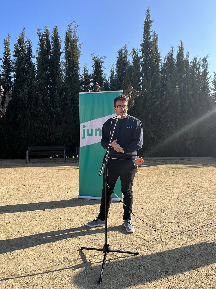 jcanadellb's tweet image. Avui acte de presentació del grup municipal de @JxLlicadAmunt 
Molts ànims i molta força a tot l’equip!!