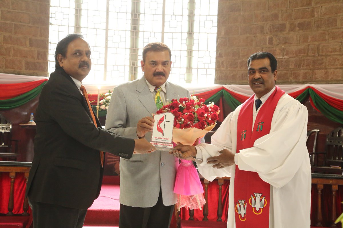 hydcitypolice's tweet photo. On (19th December 2021) Centenary Methodist Church, Chapel Road, Abids, felicitate some of the officers of Hyderabad city Police for their outstanding works, as a part of Christmas celebrations.https://t.co/rTyWjBhwgA https://t.co/MbVQSgzvLH