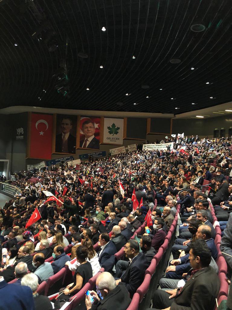 Tam iki yıl önce toprağa bir fidan diktik. O fidan boy attı, serpildi ve yıllara meydan okuyacak koca bir çınara dönüştü. Bu çınara su veren, gönül veren her bir vatan evladı arkadaşlarımı, kardeşlerimi gönüldaşlarımı, yol arkadaşlarımı tebrik ediyorum. Birlikte Gelecek var.