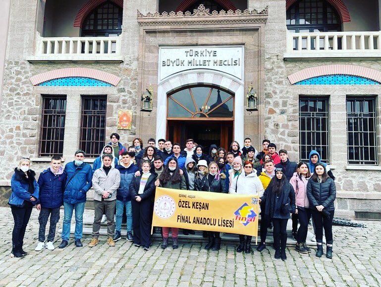 kesanfinal's tweet photo. Gezi Tanıtım ve Turizm Kulübümüz;

Ankara Kültür ve Tarih Turu düzenledi. 😍
Öğrencilerimiz önce Anıtkabir’de Atamızı ziyaret ettiler. Daha sonra Eski Meclis, Ankara Kalesi ve Tarihi Hamamönü Mahallesi’ni ziyaret ettiler.

Emeği geçen herkese teşekkürler!♥️♥️♥️ https://t.co/jSJZhpeBkQ