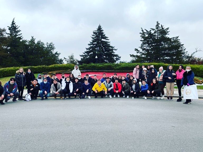 kesanfinal's tweet photo. Gezi Tanıtım ve Turizm Kulübümüz;

Ankara Kültür ve Tarih Turu düzenledi. 😍
Öğrencilerimiz önce Anıtkabir’de Atamızı ziyaret ettiler. Daha sonra Eski Meclis, Ankara Kalesi ve Tarihi Hamamönü Mahallesi’ni ziyaret ettiler.

Emeği geçen herkese teşekkürler!♥️♥️♥️ https://t.co/jSJZhpeBkQ