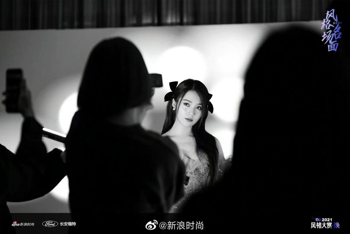 #新浪时尚风格大赏
sina fashion style awards 2021 

【风格名场面】幕后精彩，焕新而来。记录 #新浪时尚风格大赏#

🔗m.weibo.cn/1765148101/471…

#符雅凝  #푸야닝  #ヤーニン #ฝูหย่าหนิง #FuYaning  #YENNY  #Yaning