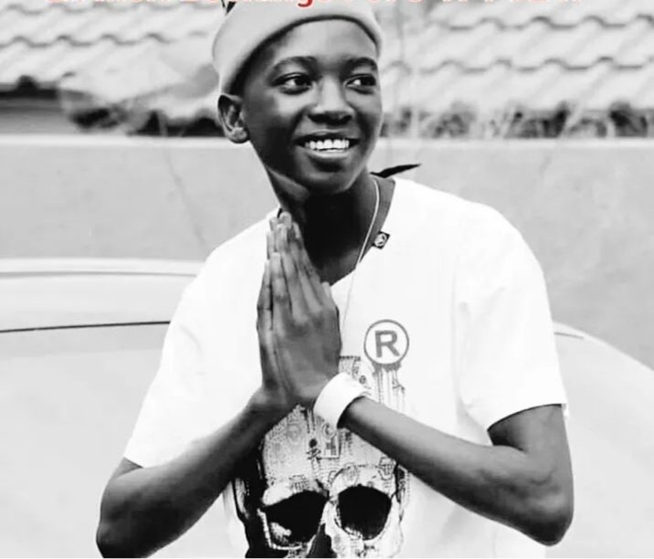 ThabaKoena's tweet photo. Rest easy boy #RIPLilMeri https://t.co/RfnE48pmOt