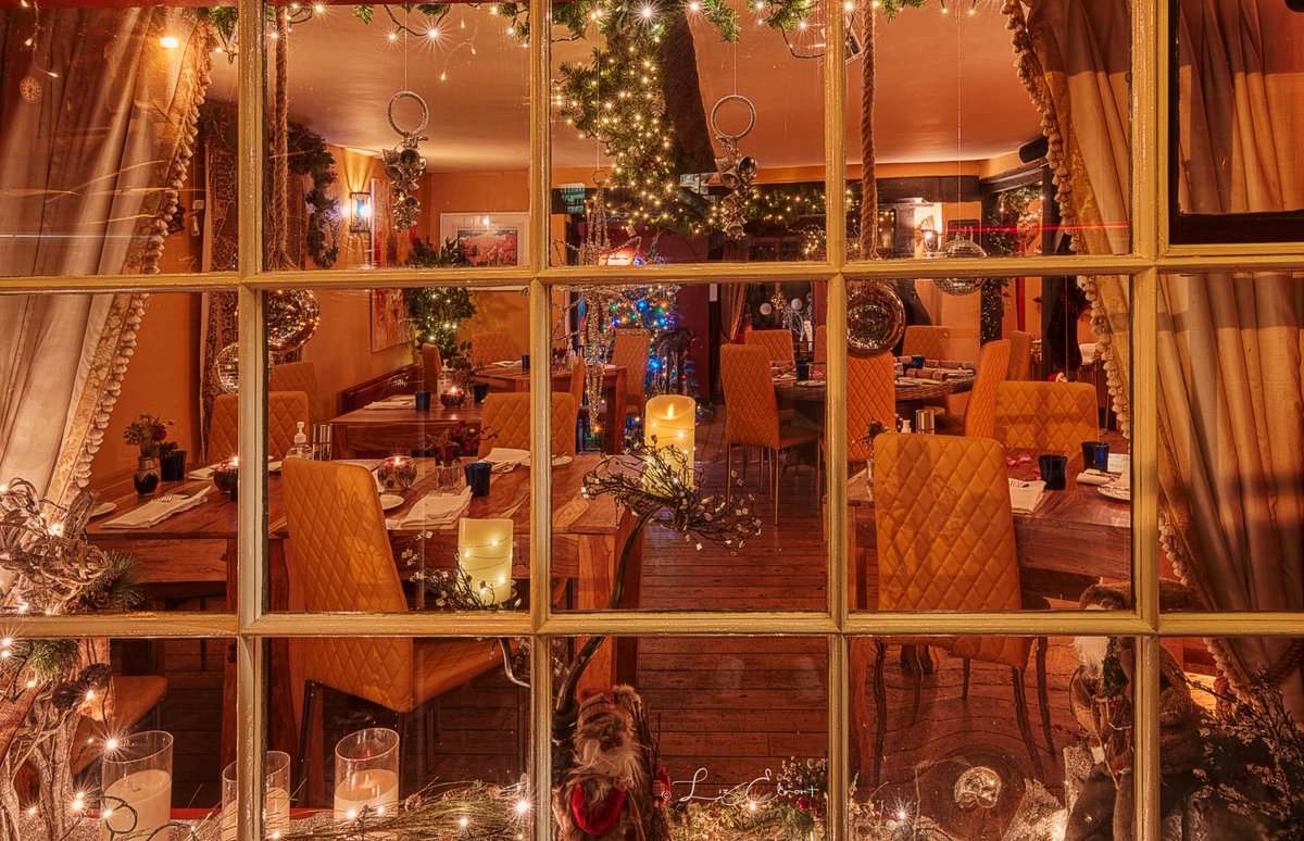 Liz Elmont (@lizelmontphoto) on Twitter photo <a href="/ReevesDunster/">Reeves Restaurant </a> in #Dunster all ready for Christmas <a href="/VisitBritain/">VisitBritain ๐ฌ๐ง</a> <a href="/visitexmoor/">Visit Exmoor</a> <a href="/dunsterofficial/">Discover Dunster ๐บ๐ฆ</a> @ExmoorMagazine <a href="/Dunster_Info/">Dunster Info</a> <a href="/ReevesDunster/">Reeves Restaurant </a> in #Dunster all ready for Christmas <a href="/VisitBritain/">VisitBritain ๐ฌ๐ง</a> <a href="/visitexmoor/">Visit Exmoor</a> <a href="/dunsterofficial/">Discover Dunster ๐บ๐ฆ</a> @ExmoorMagazine <a href="/Dunster_Info/">Dunster Info</a>