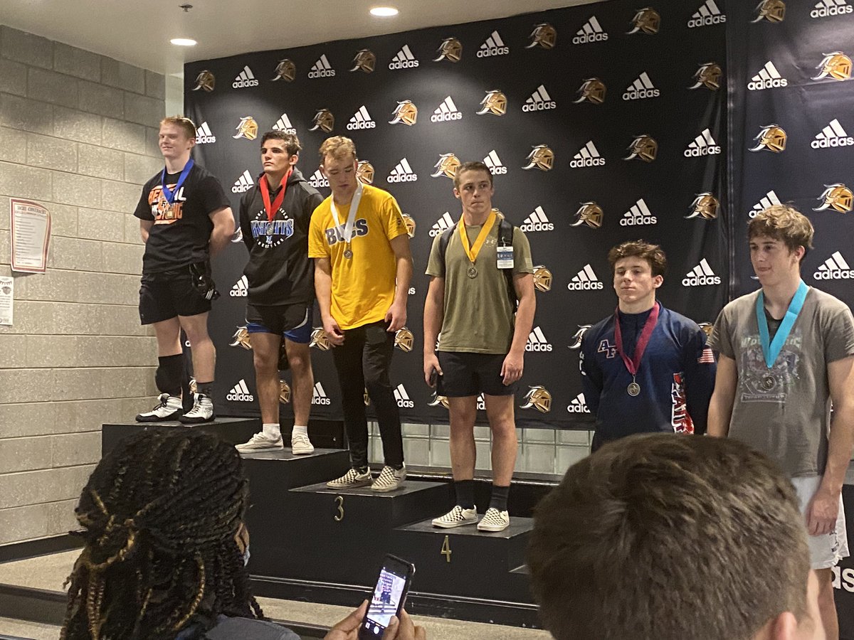 chadro09's tweet photo. WRAL champ. 4-0 on the weekend against some tough competition 💪💪 https://t.co/PjsU5Jwm76