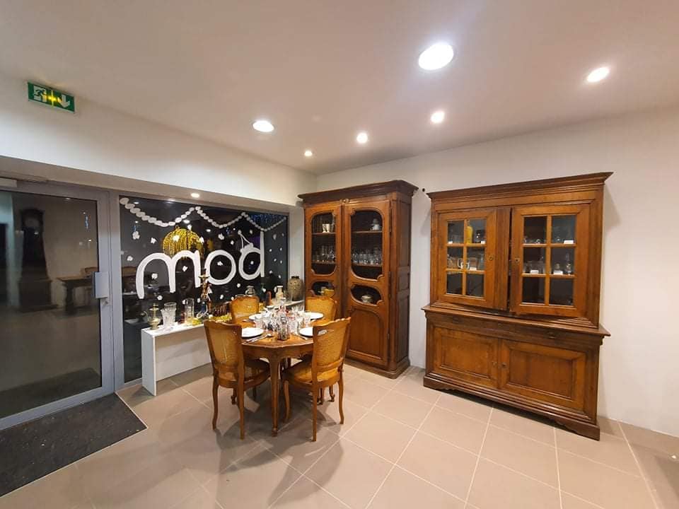 TzcldBAM's tweet photo. Premier jour ce samedi 18 pour notre nouvelle boutique !
Vous avez été nombreux à venir visiter ce nouveau lieu de convivialité, de vente et de partage.
Nous sommes ouverts du : 
Lundi au Samedi de 14h à 19h.
@ très vite dans la nouvelle boutique !
@ZeroChomeurLD @DDaSilva95 https://t.co/WRxxDzRs21