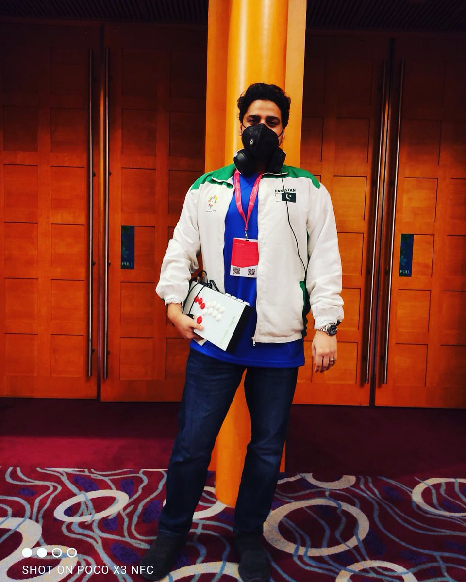 Allhamdulilah won 3rd place, bronze medal🥉at Singapore GEG2021 Street Fighter 5. Was my first ever international event, Im sorry If I could not secure Gold medal for Pakistan. Huge shoutout to PESF and @MicroNukeX!. 🇵🇰🇵🇰🇵🇰🇵🇰🇵🇰
#GEG2021 #Amu #SF5 #Pakistan