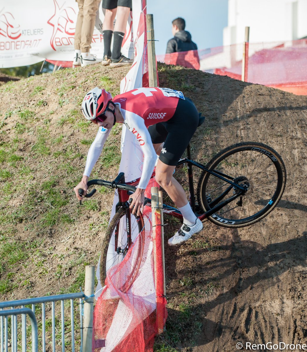 RemGoDrone's tweet photo. Toutes les photos du @TroyesCXUCI sont en ligne sur ma page facebook : https://t.co/FQ9juTPwHk

#cyclocross #velo #uci #bike #troyes #sports https://t.co/Z8XxuHAkp8