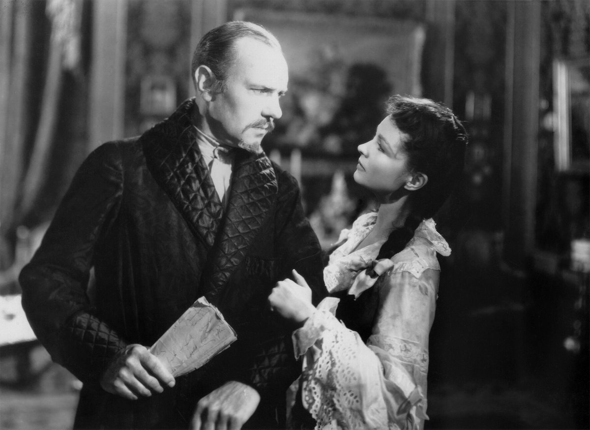 #RalphRichardson and Vivien Leigh in “ANNA KARENINA” (1948) dir. Julien Duvivier

🎬#FilmTwitter🎥