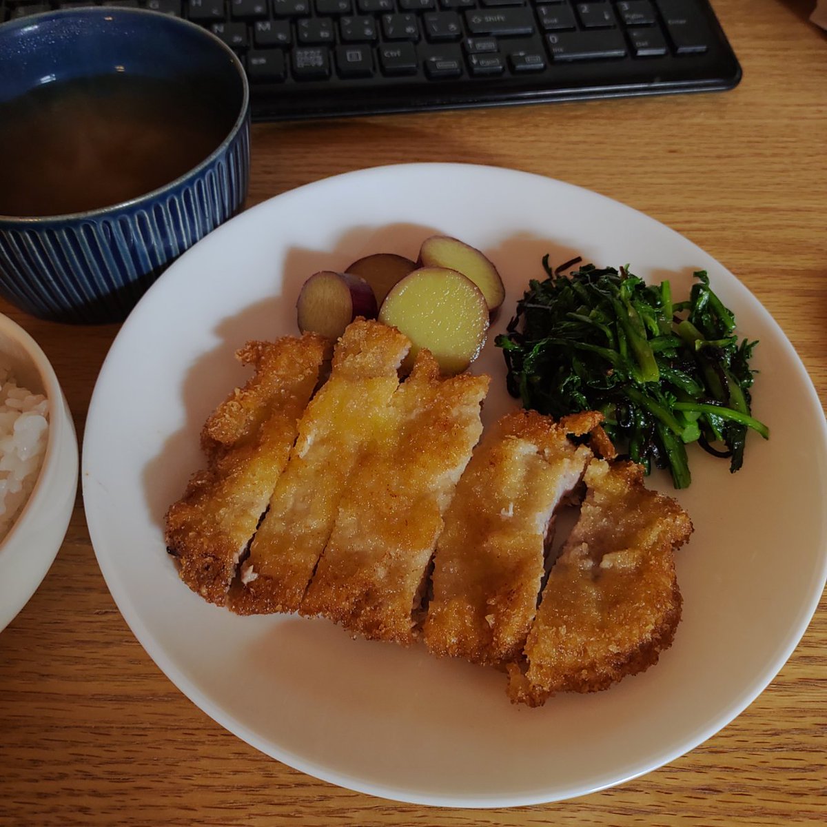 みんなの カツ丼 ナムル 口コミ 評判 食べたいランチ 夜ごはんがきっと見つかる ナウティスイーツ