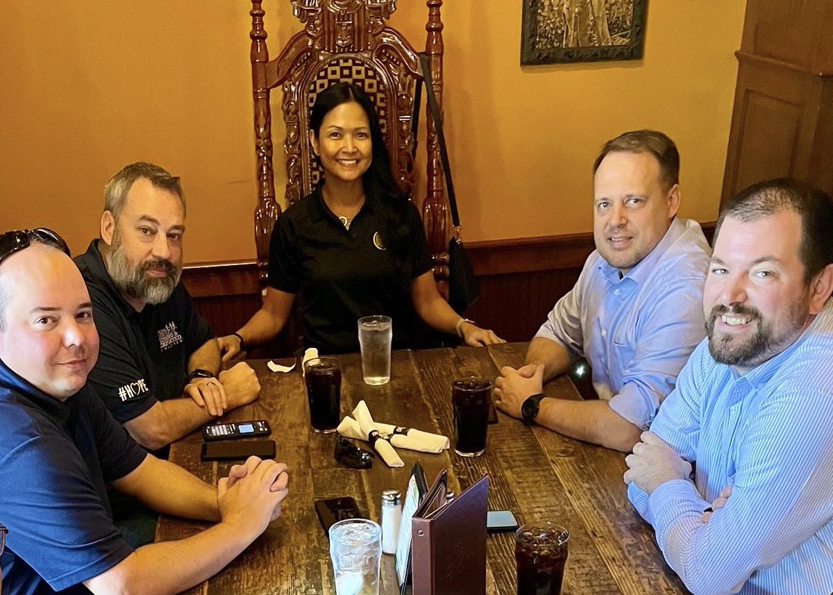 ess_torres's tweet photo. Great week of training at the FL #ICAC conference.
.
.
.
@Griffeye #DFIR #projectvic #AnalyzeDI #training https://t.co/oTKA46iVIs